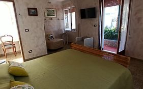 Villa Dei Fiori B&B